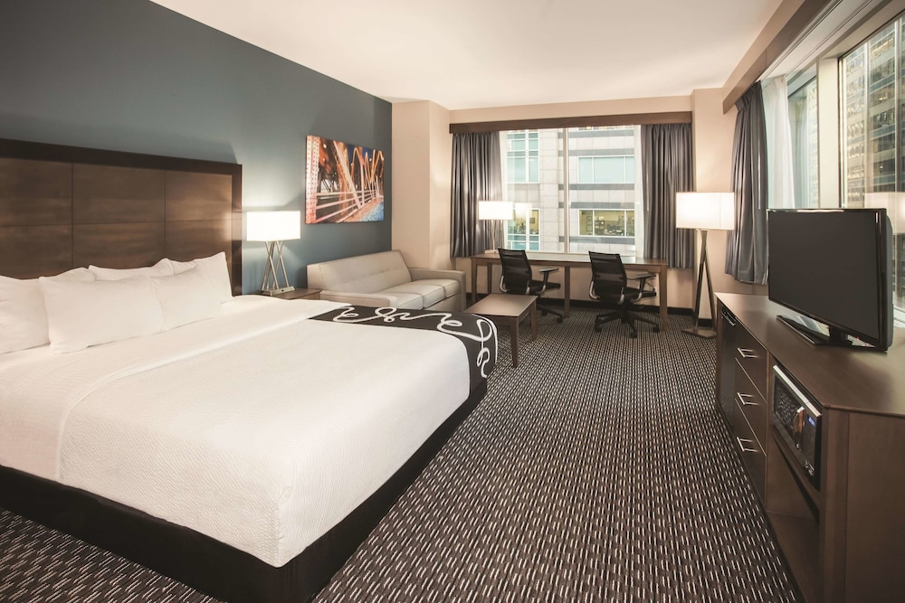La Quinta Inn Suites By Wyndham Chicago Downtown 22/45