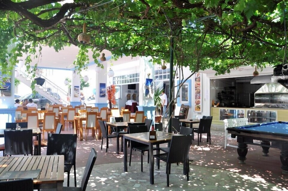 Delfi Hotel And Spa 50/67