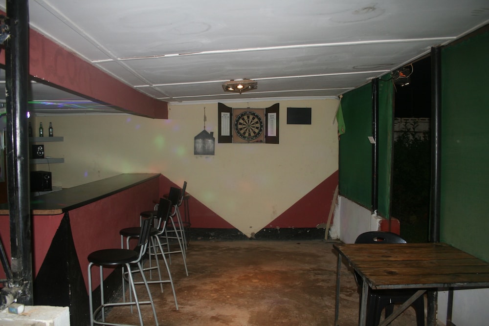 Honeybed Lodge 29/50