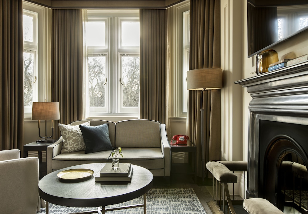 Kimpton Fitzroy London 56/81
