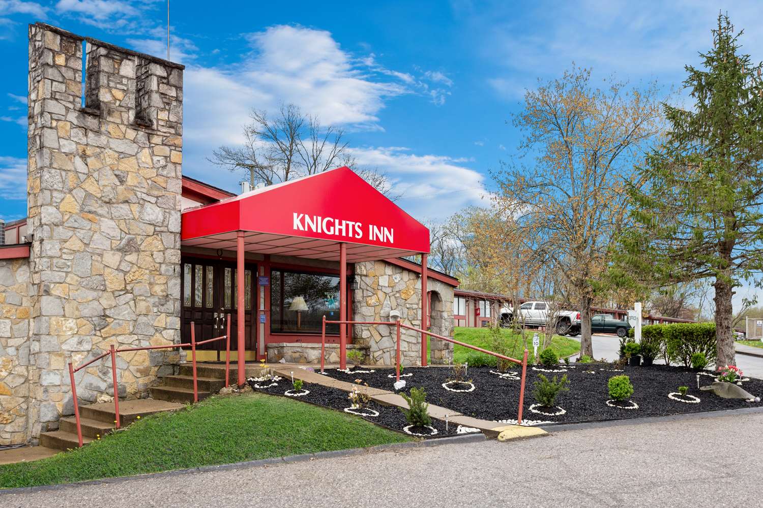 Knights Inn Ashland 38/39