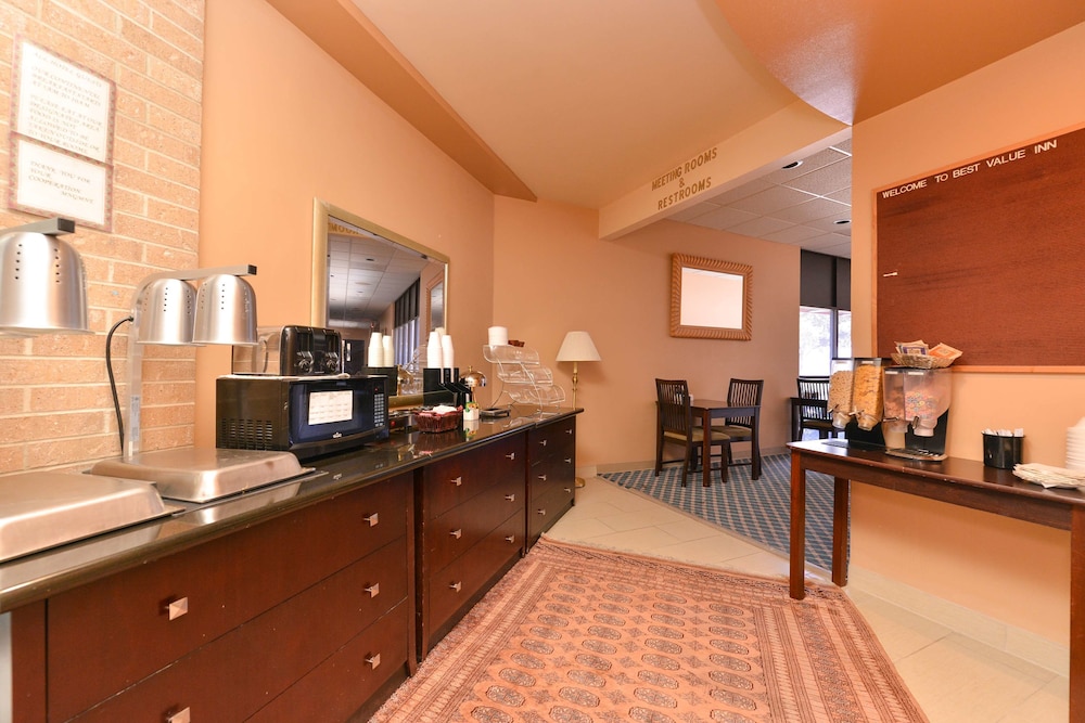 Americas Best Value Inn & Suites Victoria 25/34