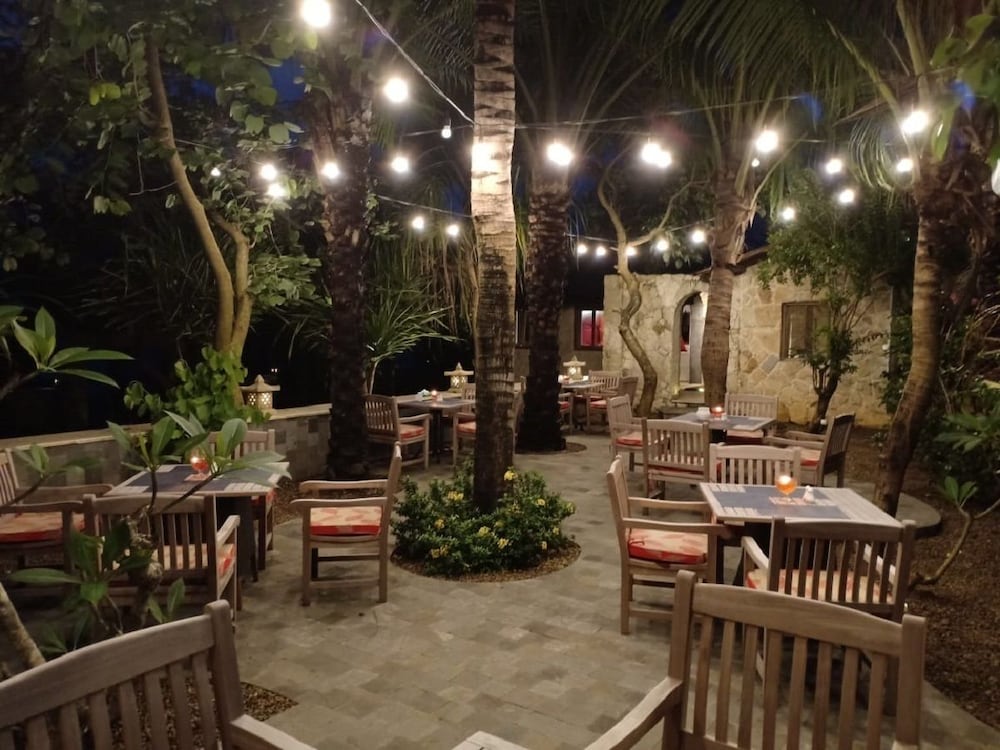 Coconut Lodge 28/50
