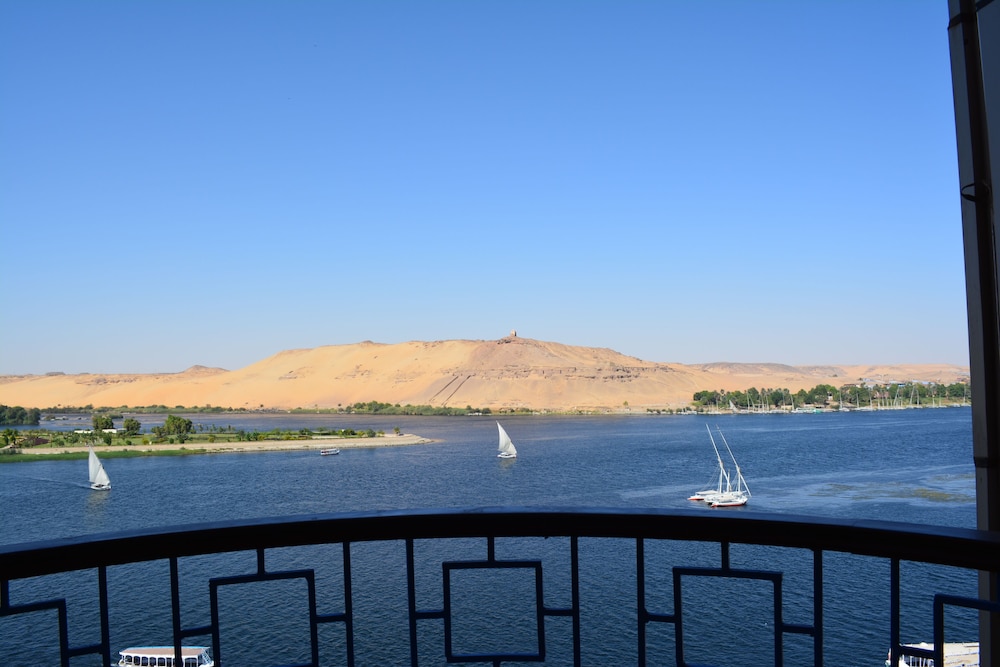 Aswan Plaza Corniche 50/55