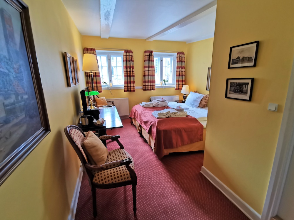 Hotel Dagmar 21/34