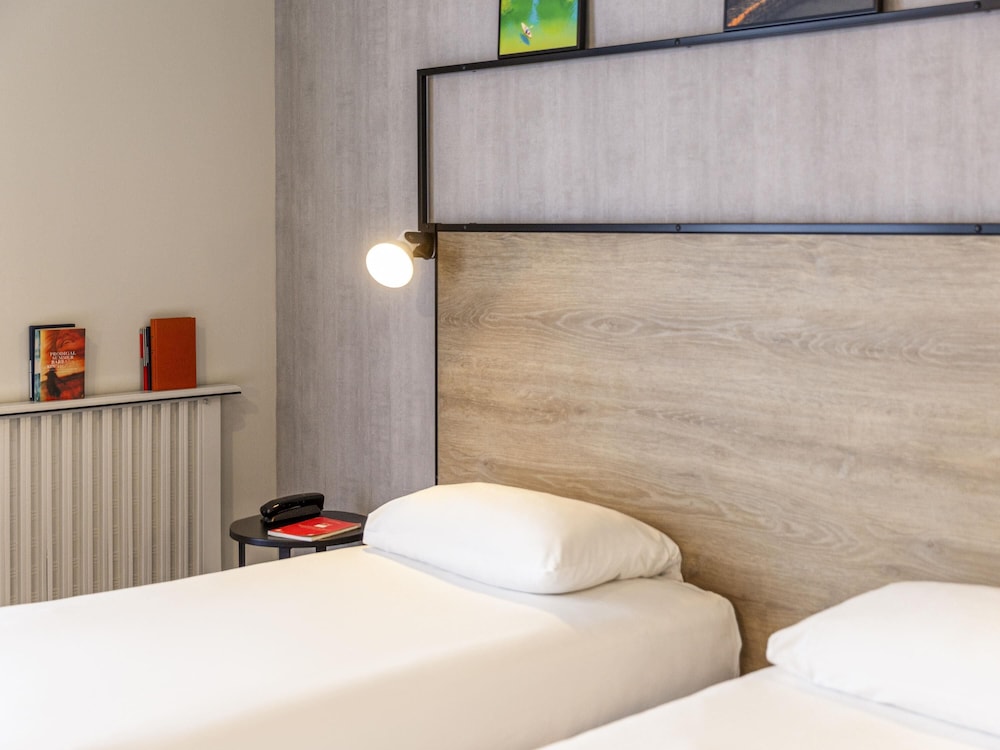 Ibis Millau 27/55