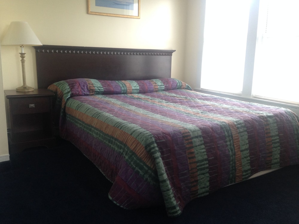 Belmar Inn 26/45
