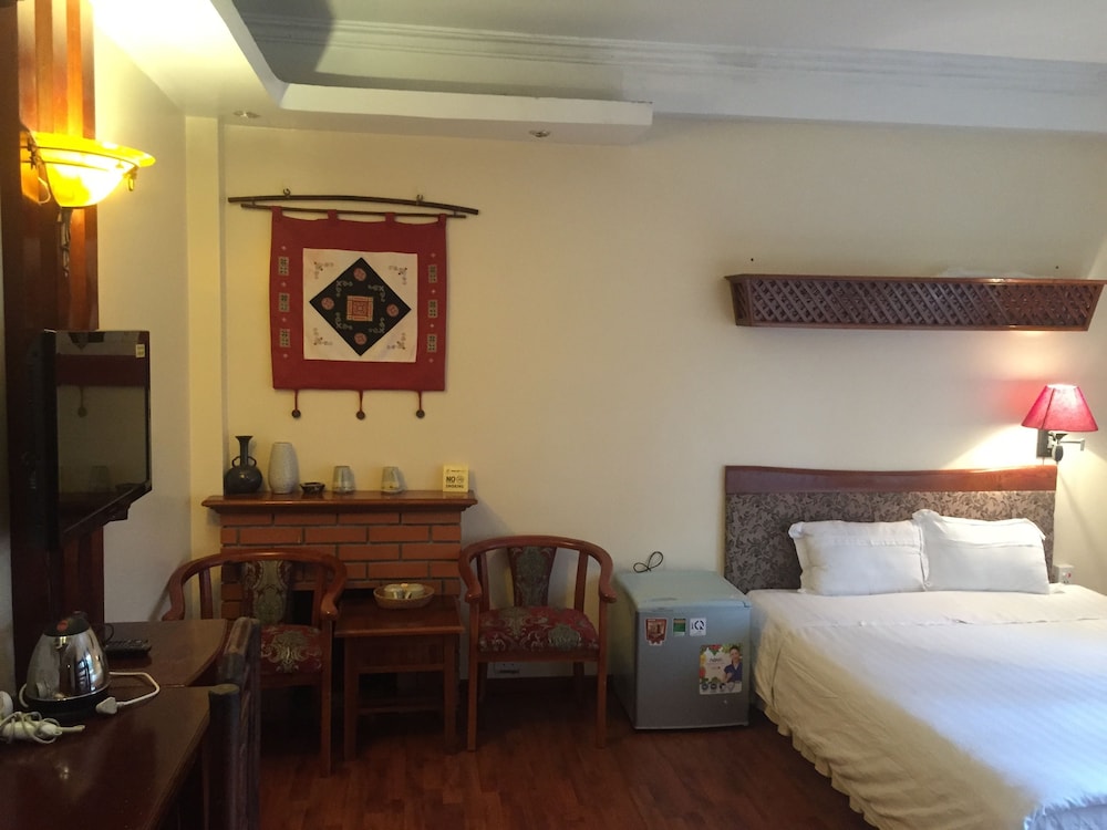 STANDARD, DOUBLE OR TWIN BED