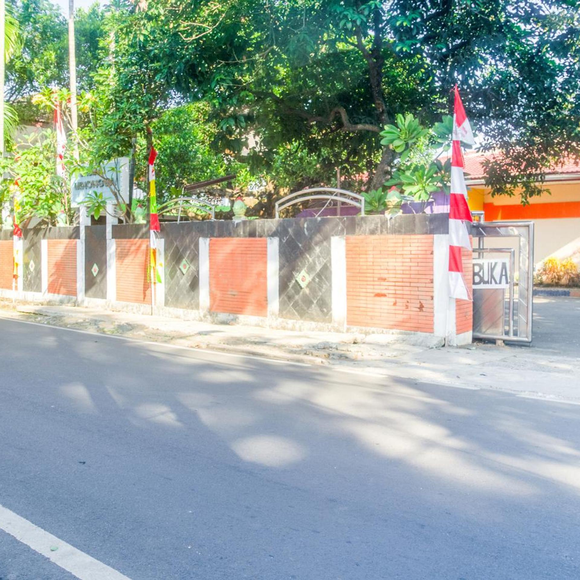 Hotel O Jakarta near One Belpark Mall formerly Wisma Minongga 21/23