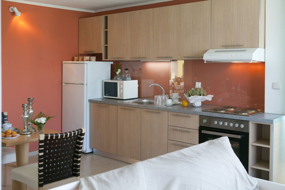 Govino Bay 6/50