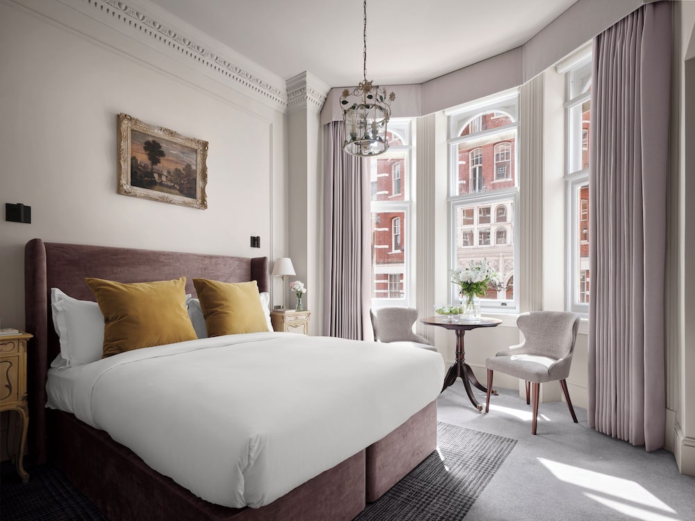 Chelsea, Double Bed