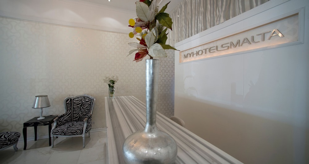 SLIEMA MARINA HOTEL 49/70