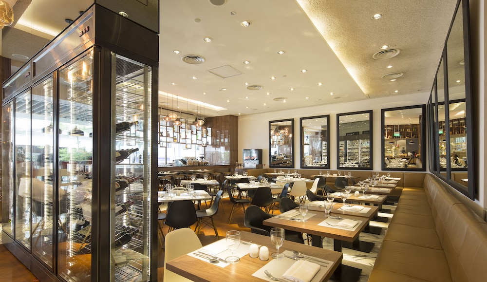 Amara Singapore 44/59