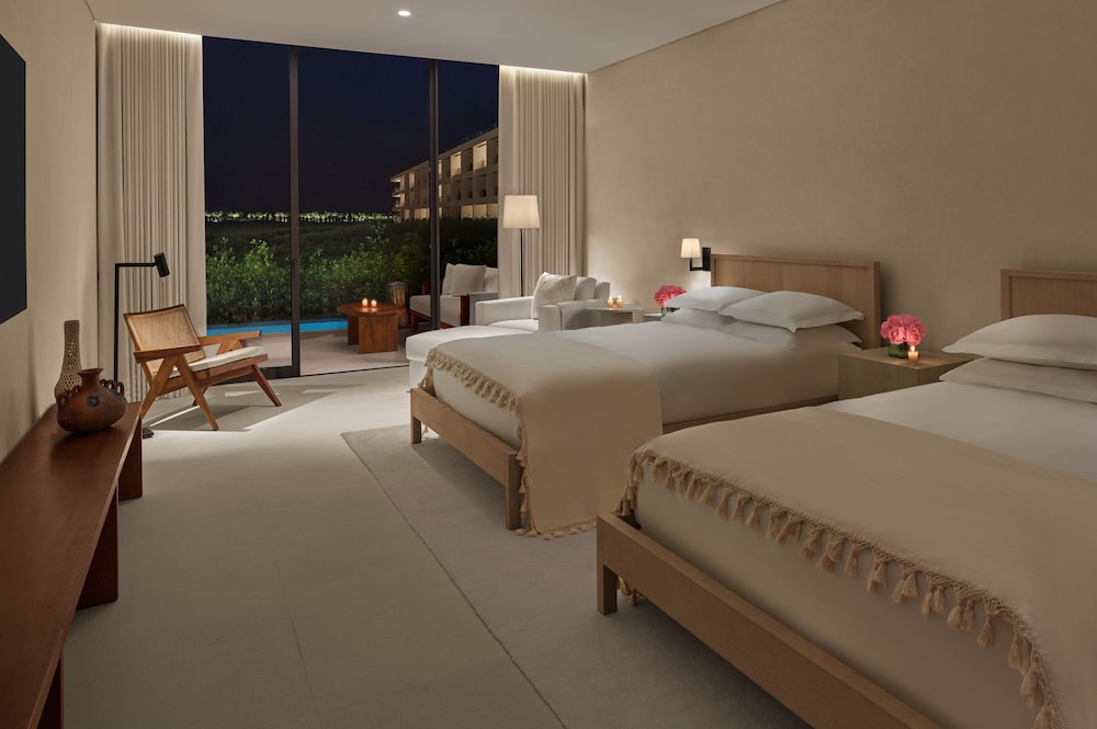 Guest Room, Premier, 2 Queen Beds, Ocean View, Plunge Pool, Terrace