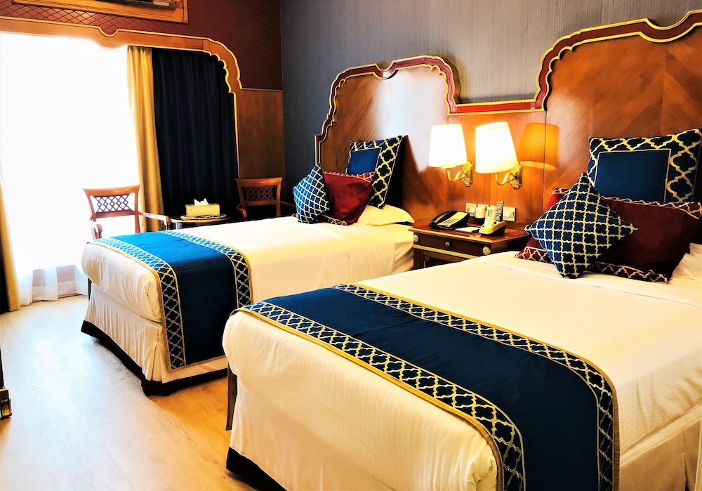 Premium Room Souk View with Balcony Twin Bed
