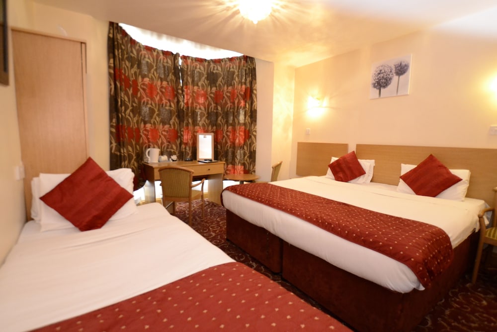 Britannia Inn Hotel Ilford 29/64