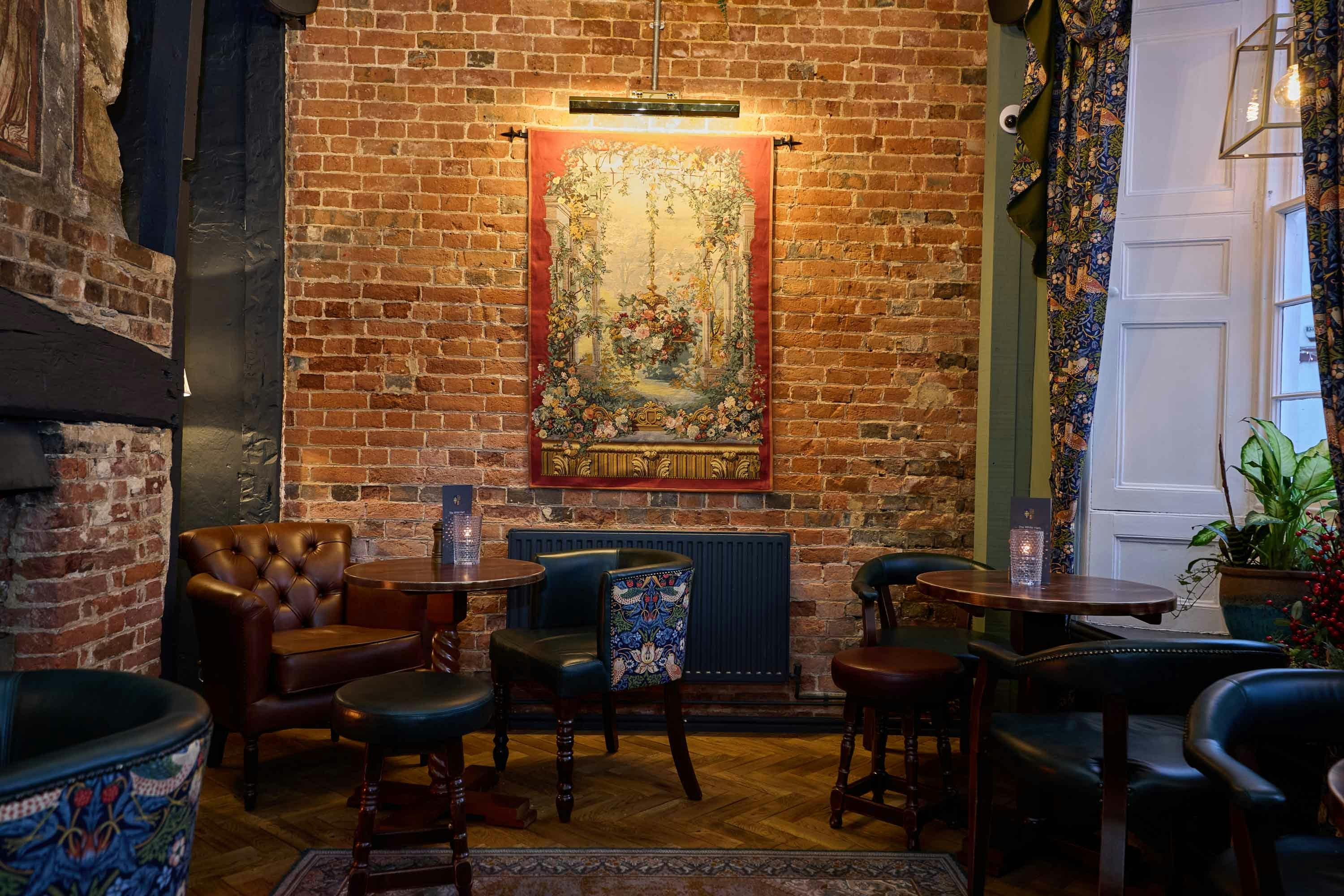 The White Hart 29/50