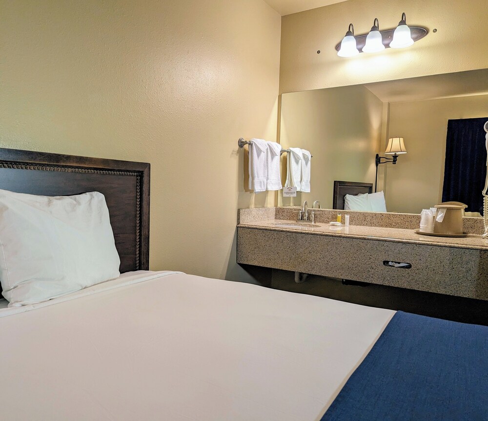 First Gold Hotel Suites Gaming 33/58