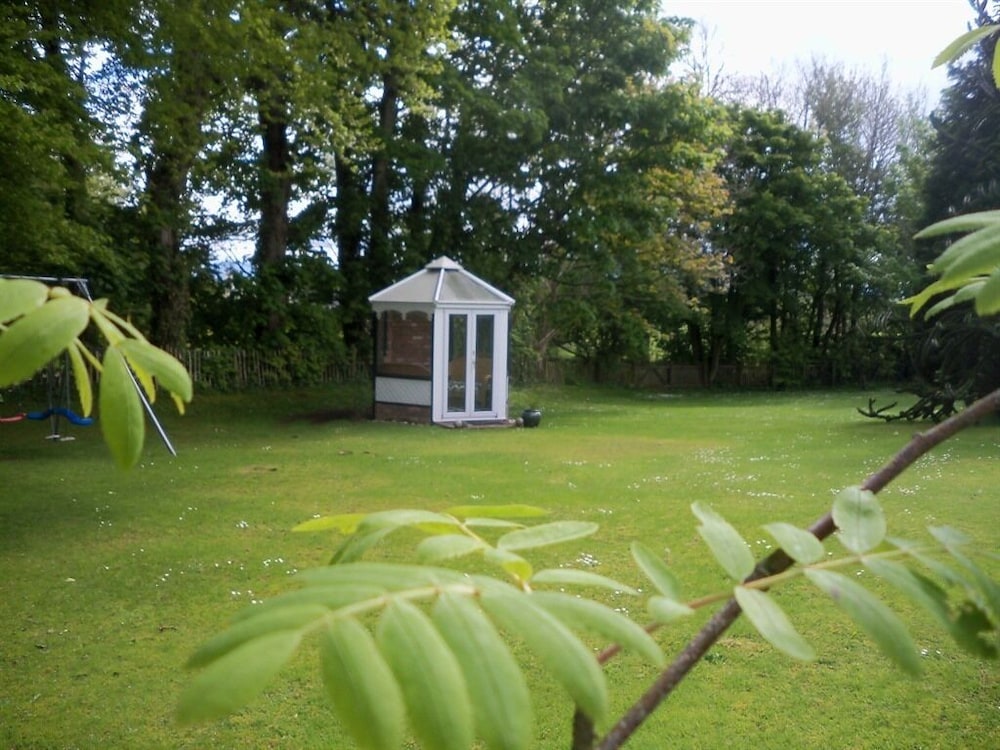 Lisnafillan Lodge 21/23