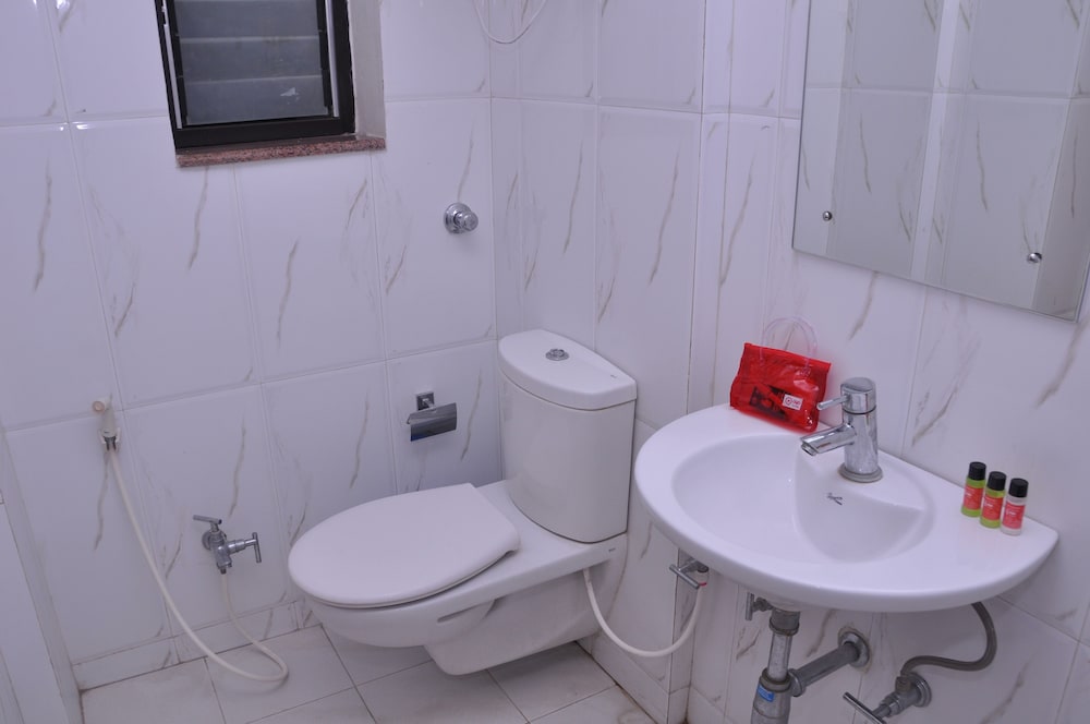 Hotel Ashoka Residency 35/36