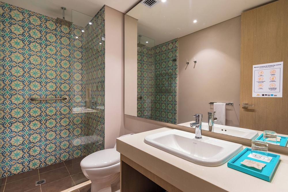 Hotel bh Barranquilla 62/64