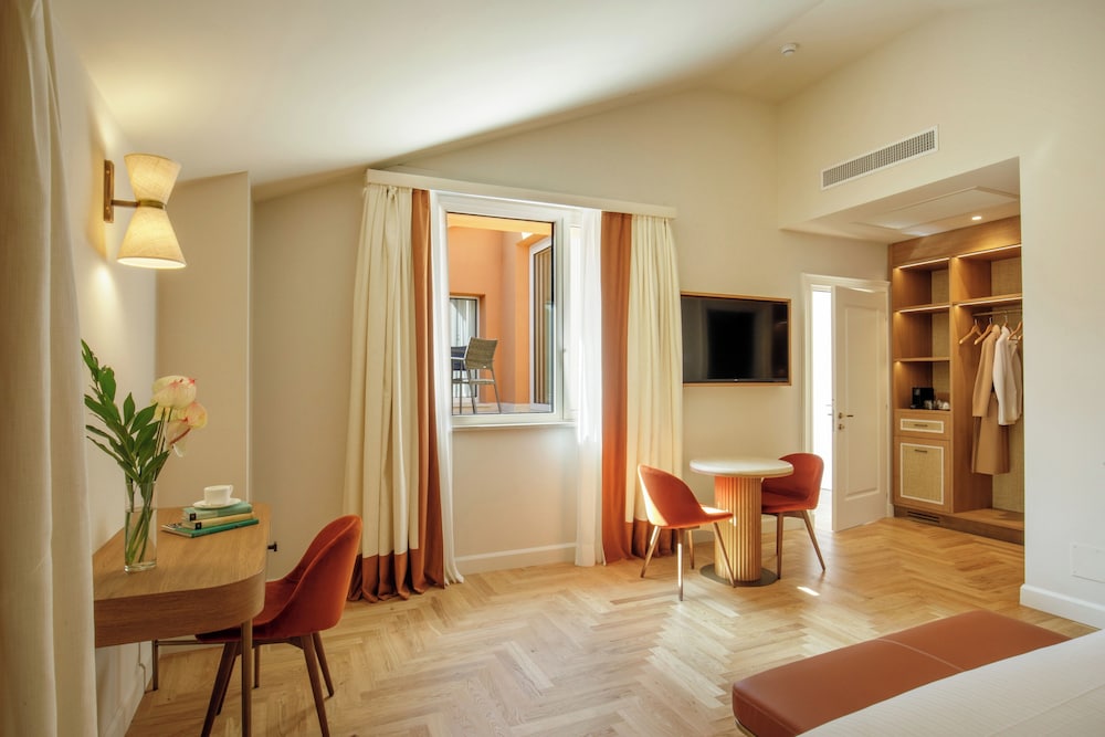 Hotel Villa Miliani 35/49