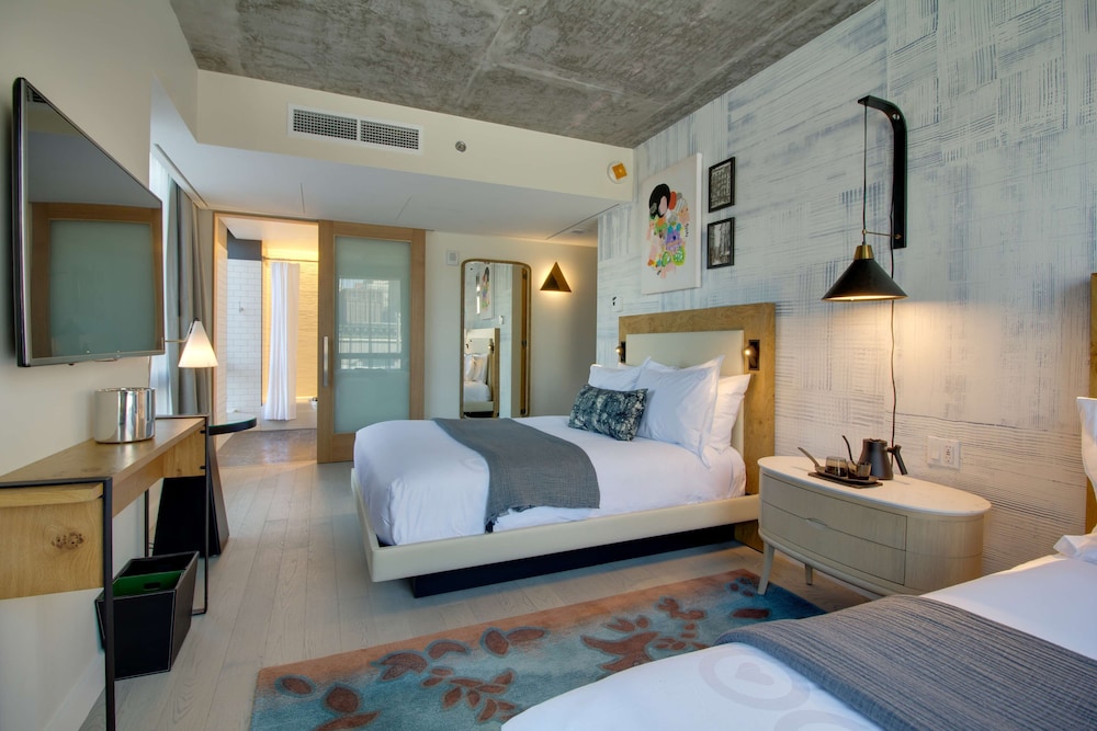 50 Bowery Hotel 19/60