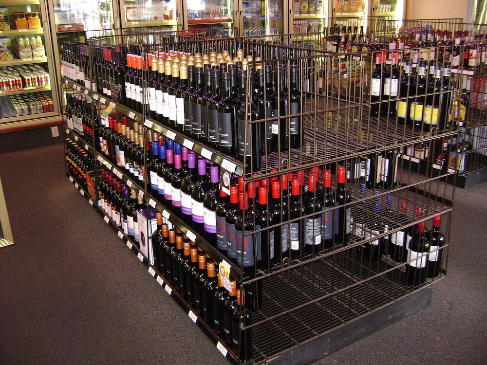 Days Inn by Wyndham Victoria On The Harbour 24/38