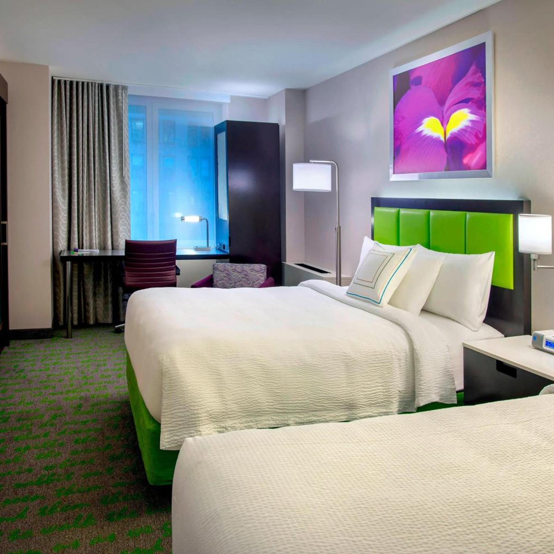 Studio, 2 Queen Beds, City View