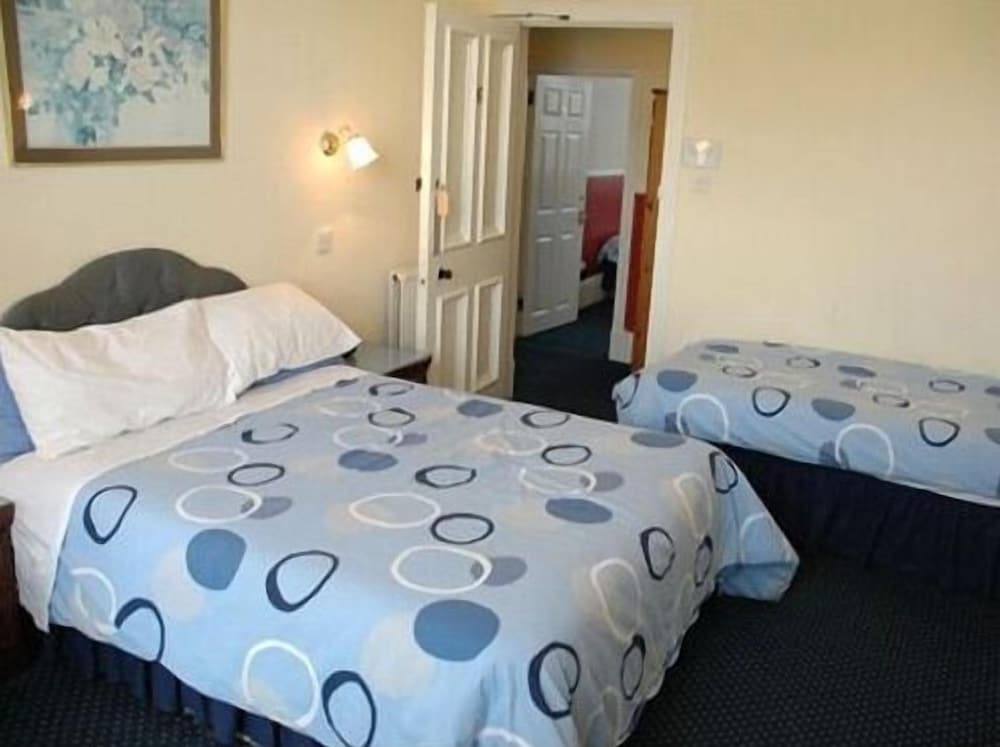 Strathallan Guest House 24/50