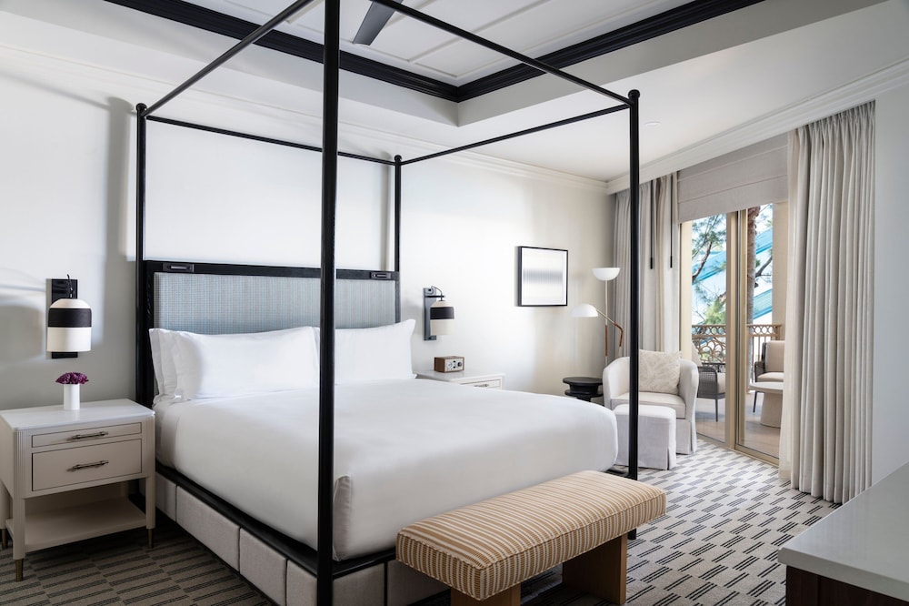 2 Bedrooms, Presidential, Suite, 2 Double Beds, Ocean Front, The Ritz Carlton Grand Cayman 4/10