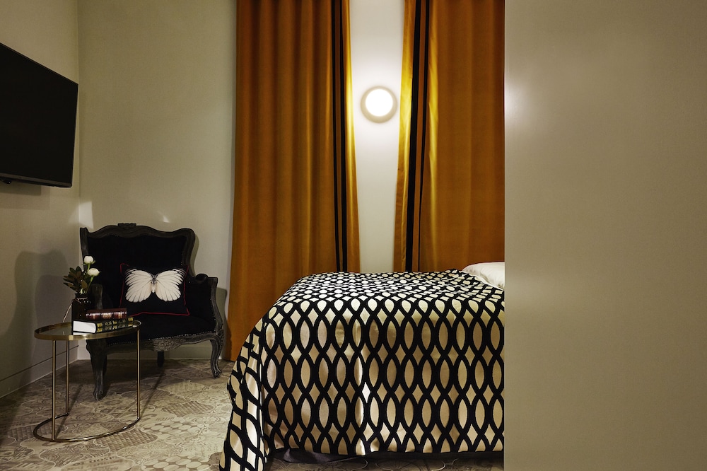 Hotel Roseto 46/50