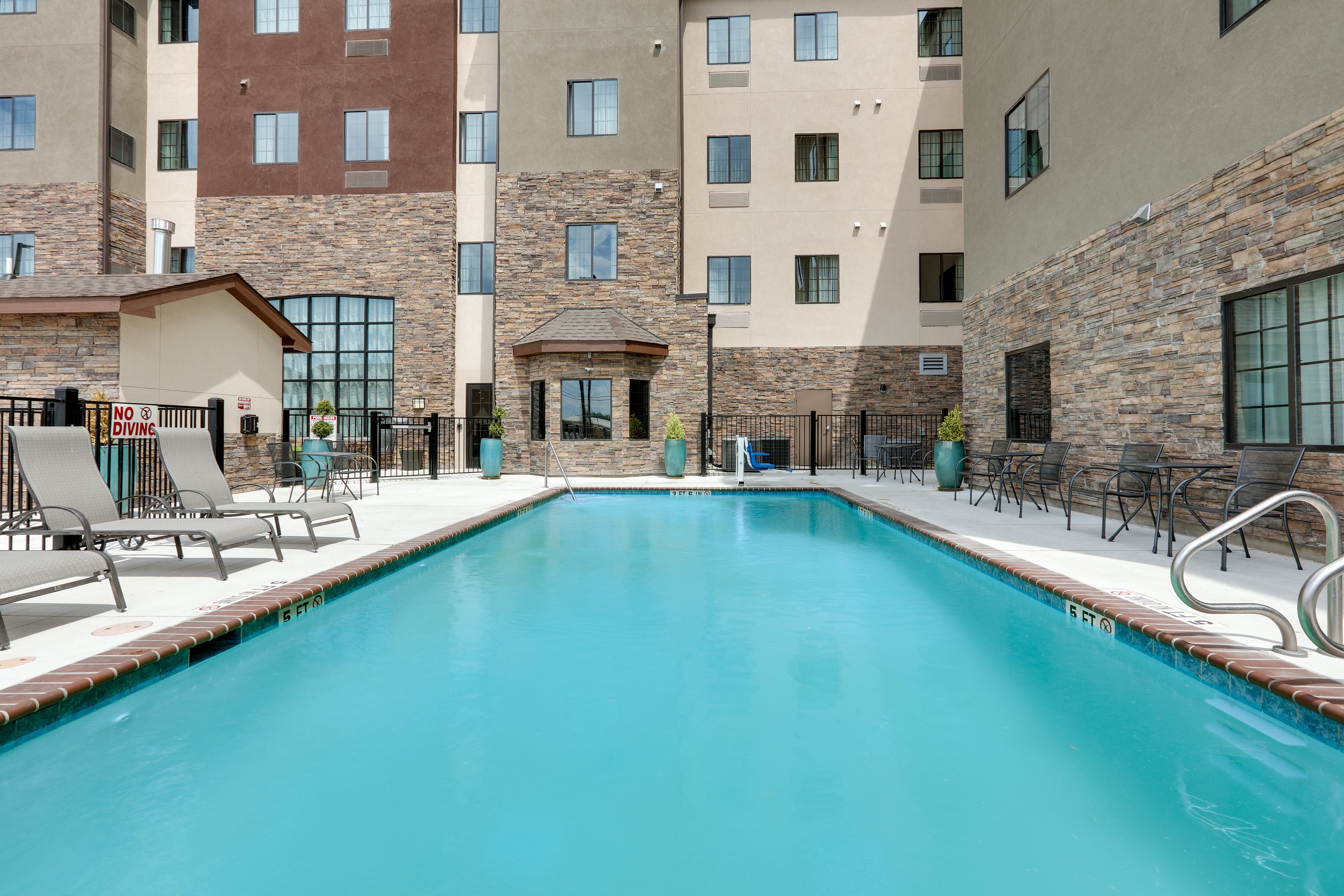 Staybridge Suites San Antonio - Schertz 56/60