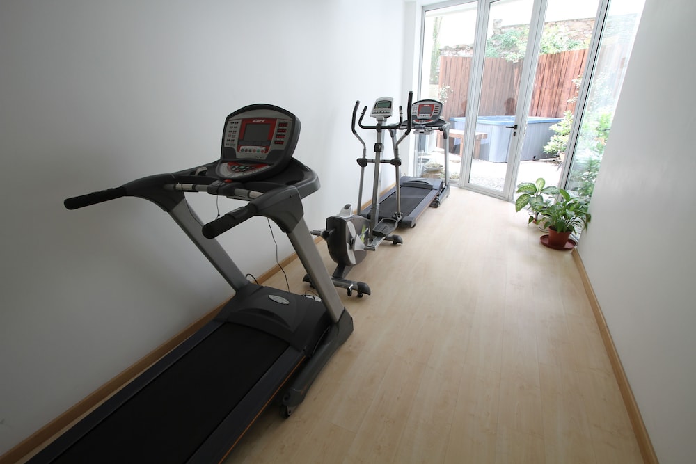 sport_facililities
