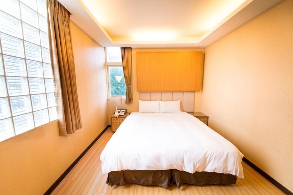 AOIKE Hot Spring Hotel 6/23