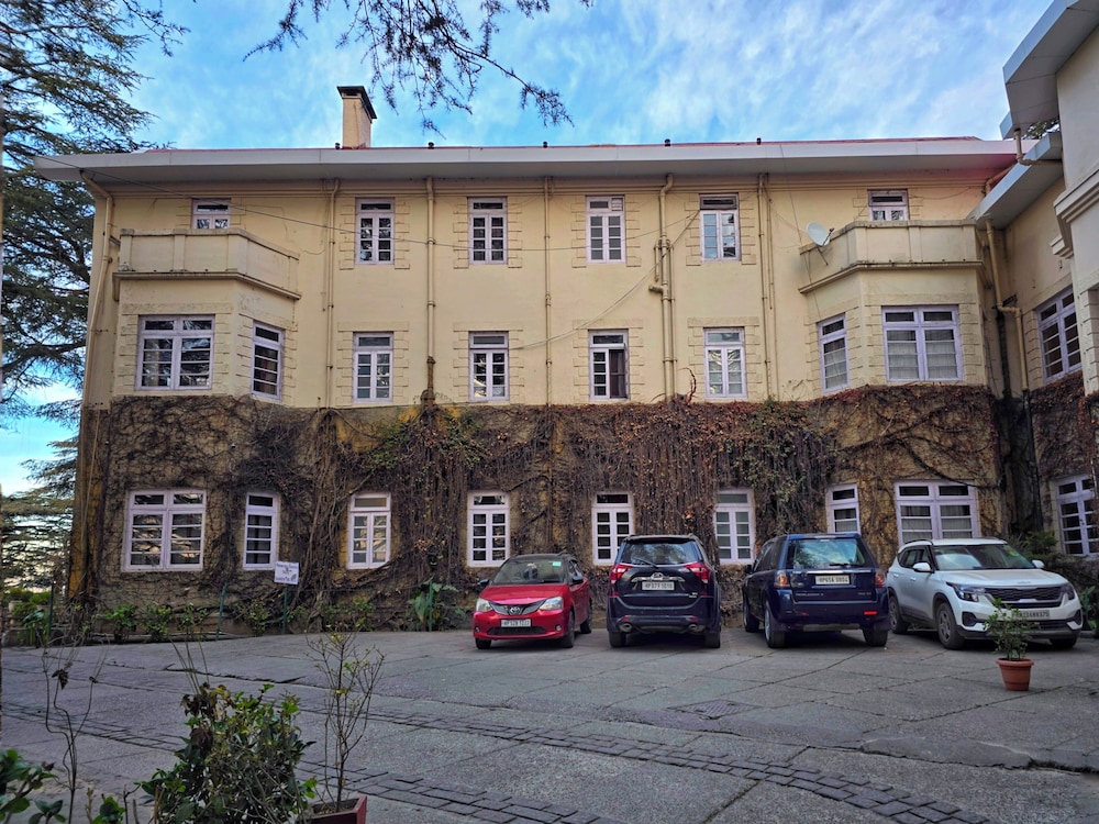 Woodville Palace 3/58