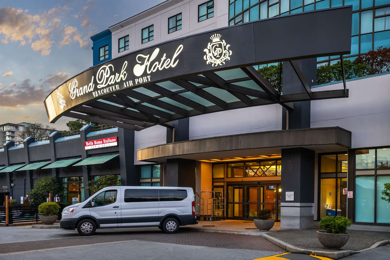 Grand Park Vancouver Airport 8/27