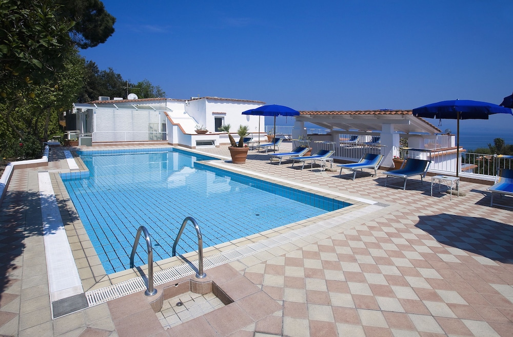 Villa D Orta Hotel 30/36