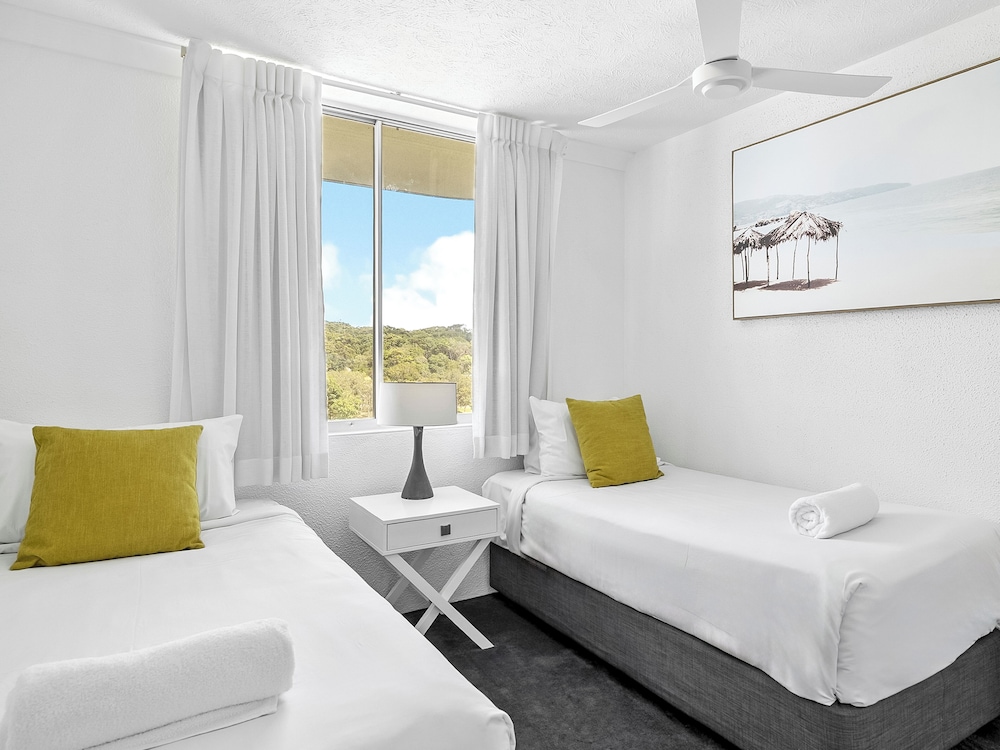 شقة سوبيريور بسرير كوين وسريرين منفصلين بإطلالة على البحر، MANDOLIN RESORT 2/10