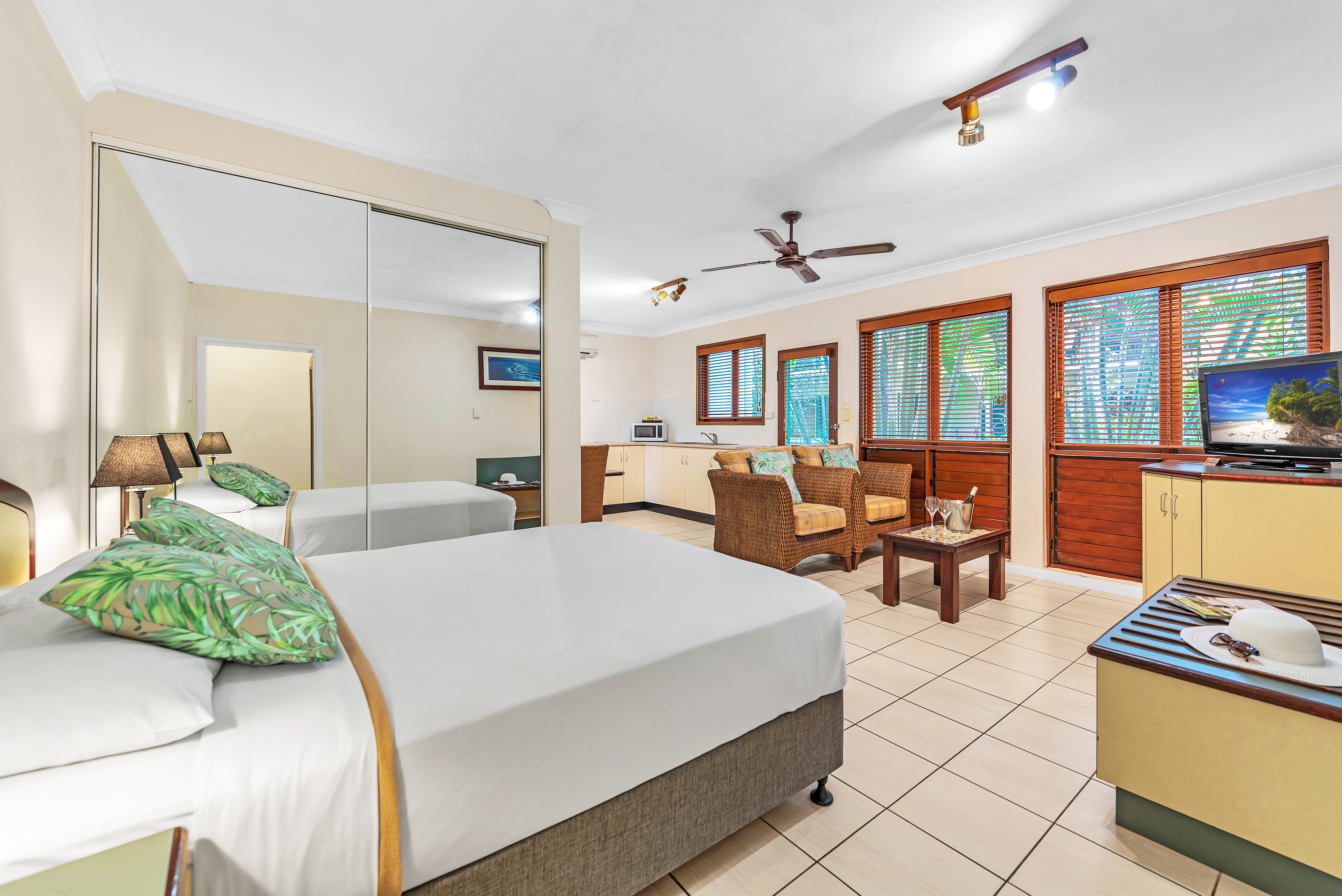 استوديو، Bay Village Tropical Retreat 3/5