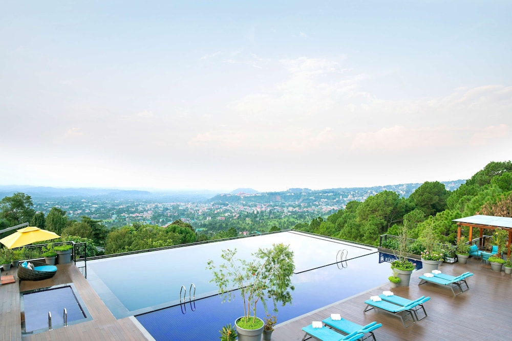 Radisson Blu Resort Dharamshala 37/79