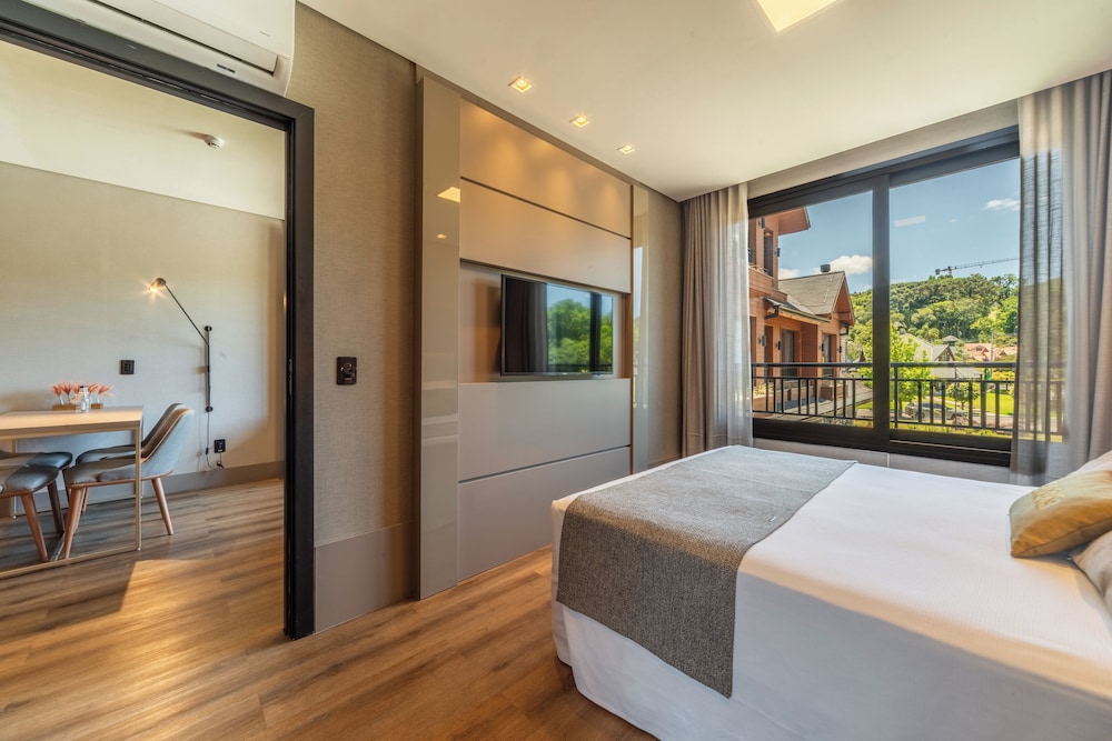 Hotel Laghetto Chateau 16/50