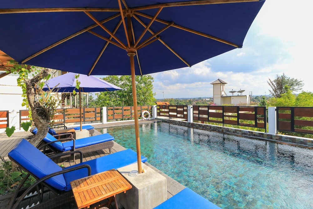 Tegal Sari Accommodation 38/50