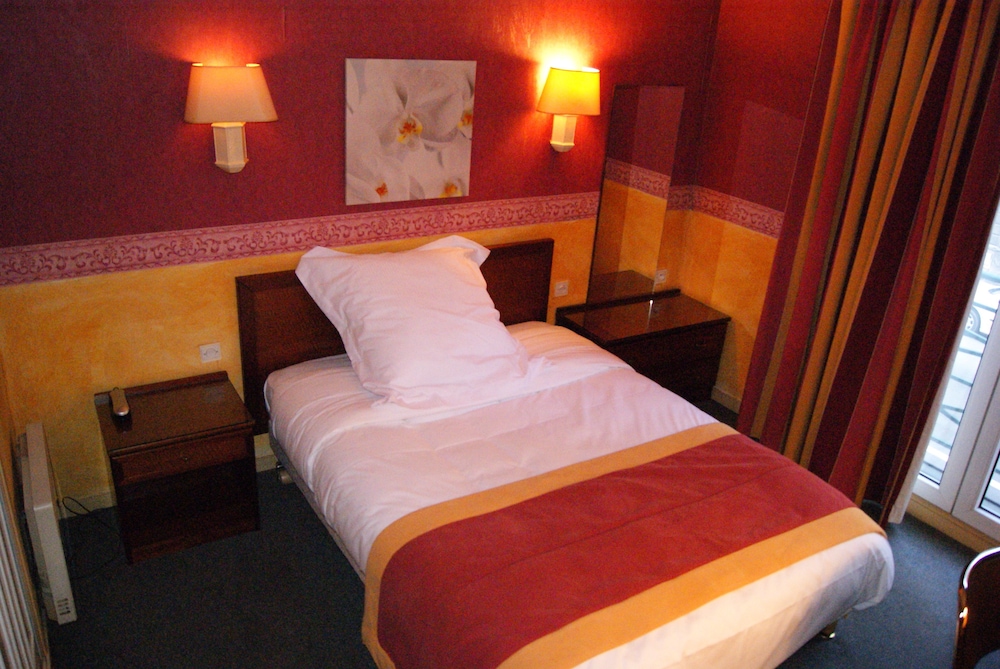 Hotel Bonaparte 25/65