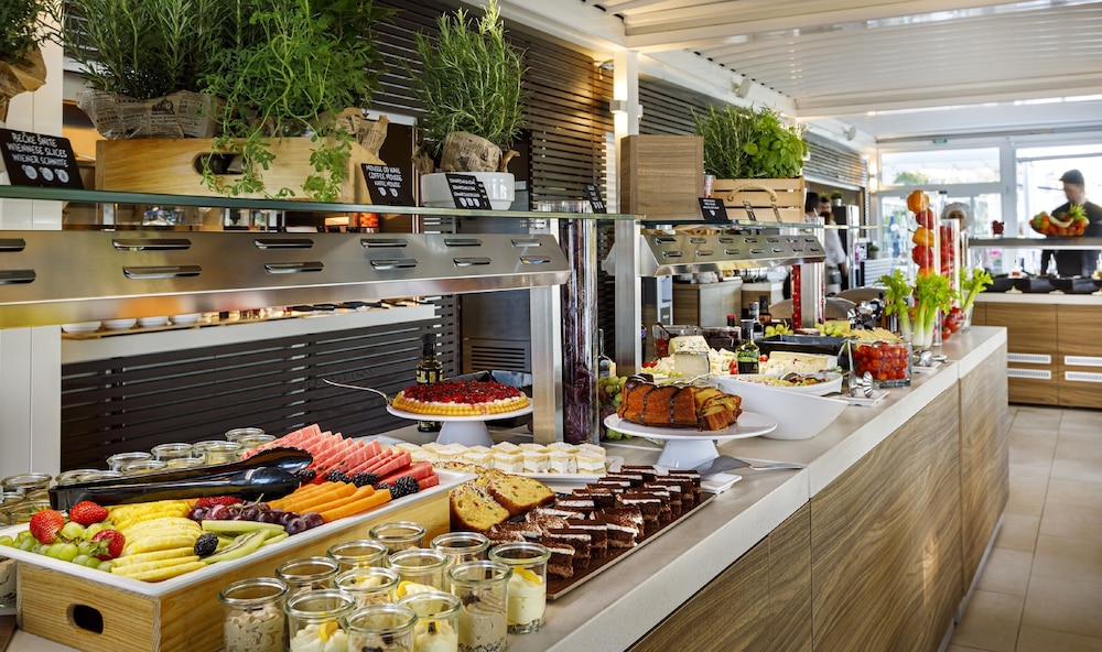 Girandella Resort Valamar Collection - Adults 30/50