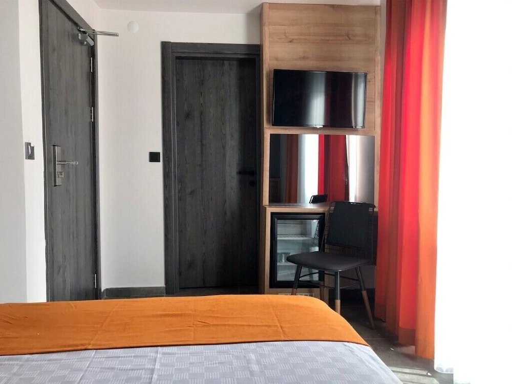CSK Otel 13/24