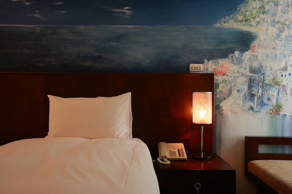 In One City Inn 23/50