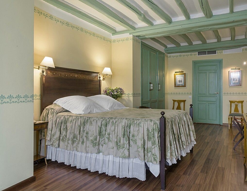 غرفة سوبيريور بسرير مزدوج أو سريرين منفصلين، Las Casas De La Juderia Sevilla 3/10