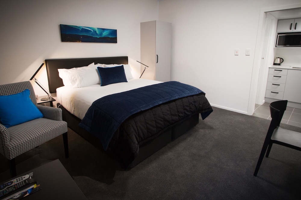 EXECUTIVE, STUDIO, GARDEN VIEW, ACCESSIBLE