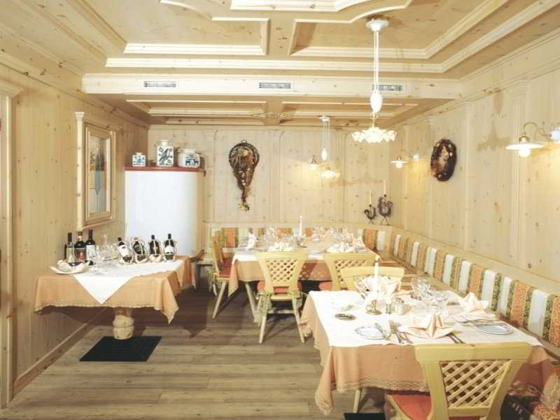Hotel Intermonti 32/35